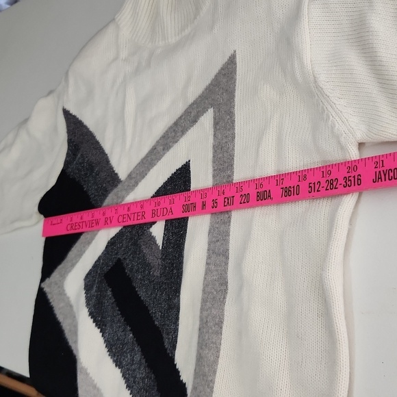 Lise J Sweater Womens Size M wool Angora Blend Abstract Print has spot - Picture 8 of 8